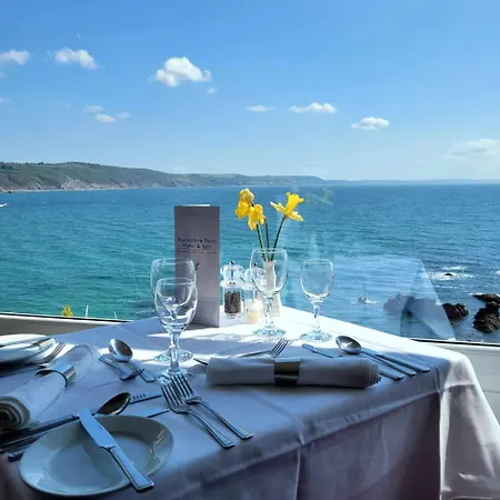 Hotel The Hannafore Point 3*